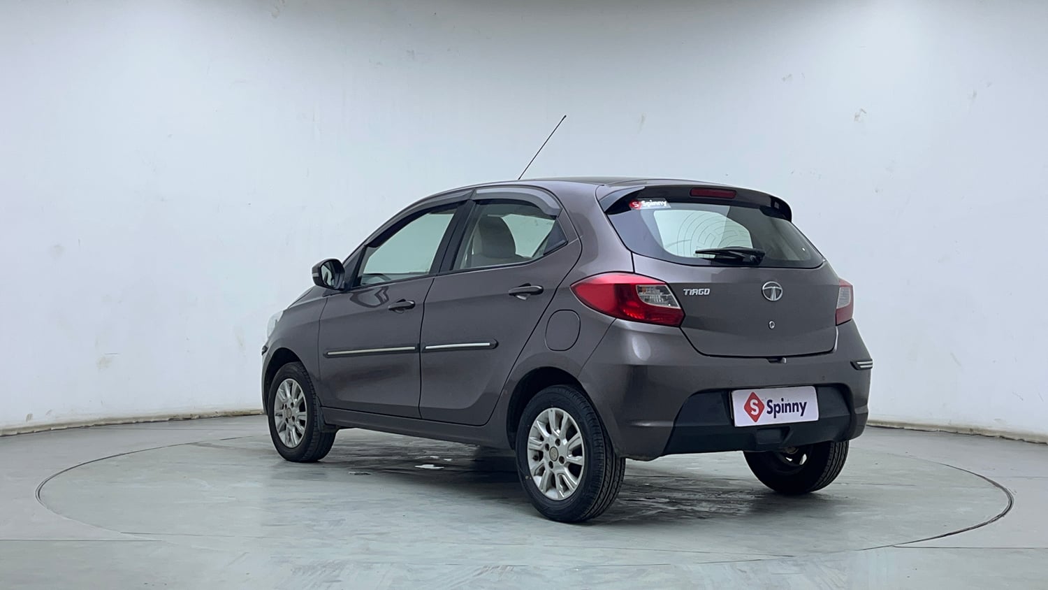 Used 2018 Tata Tiago Revotron XZ Petrol Manual exterior LEFT REAR CORNER VIEW