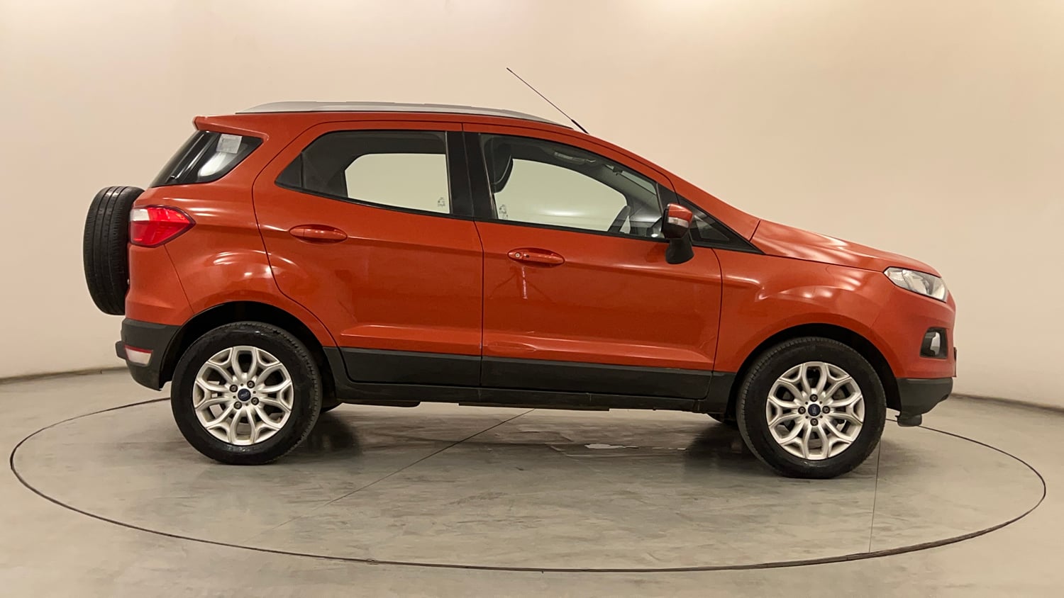 Used 2016 Ford EcoSport Titanium 1.5L Ti-VCT AT Petrol Automatic exterior RIGHT SIDE VIEW