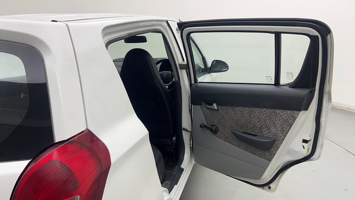 Used 2017 Maruti Suzuki Alto 800 LXi (O) Petrol Manual interior RIGHT REAR DOOR OPEN VIEW