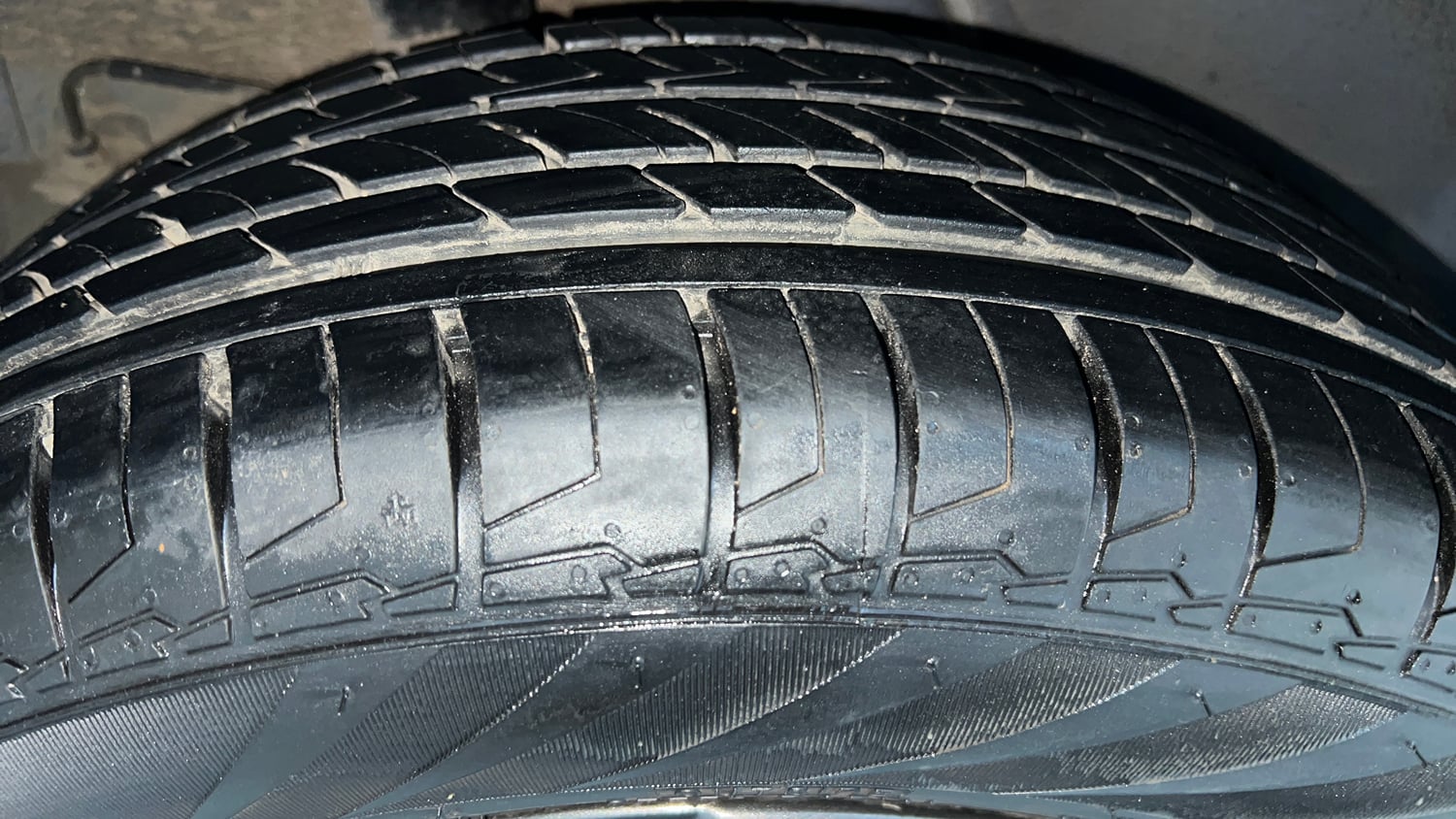 Used 2019 hyundai Venue SX 1.0 Turbo Petrol Petrol Manual tyres RIGHT REAR TYRE TREAD VIEW
