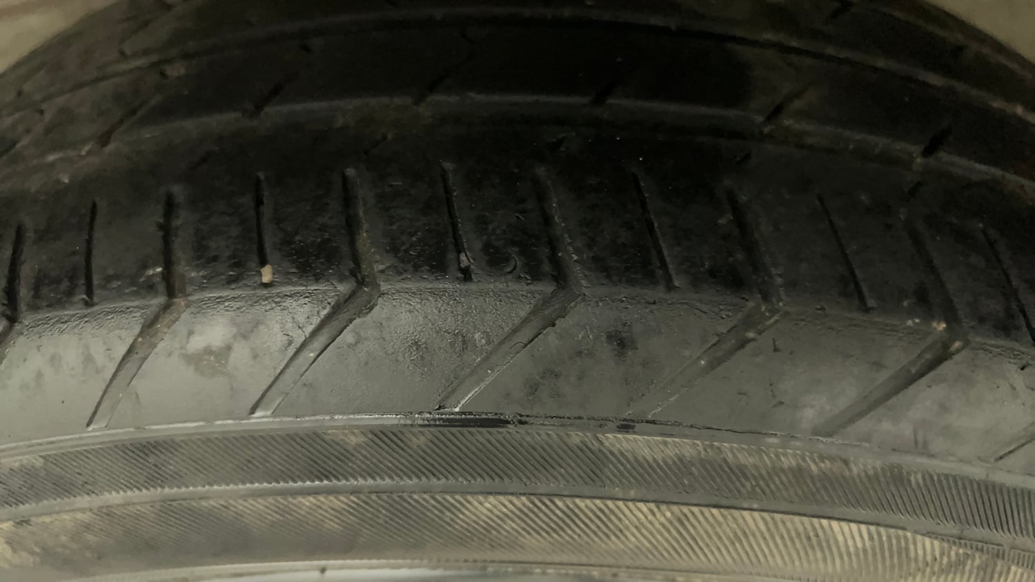 Used 2024 Maruti Suzuki Celerio ZXi Plus Petrol Manual tyres LEFT REAR TYRE TREAD VIEW