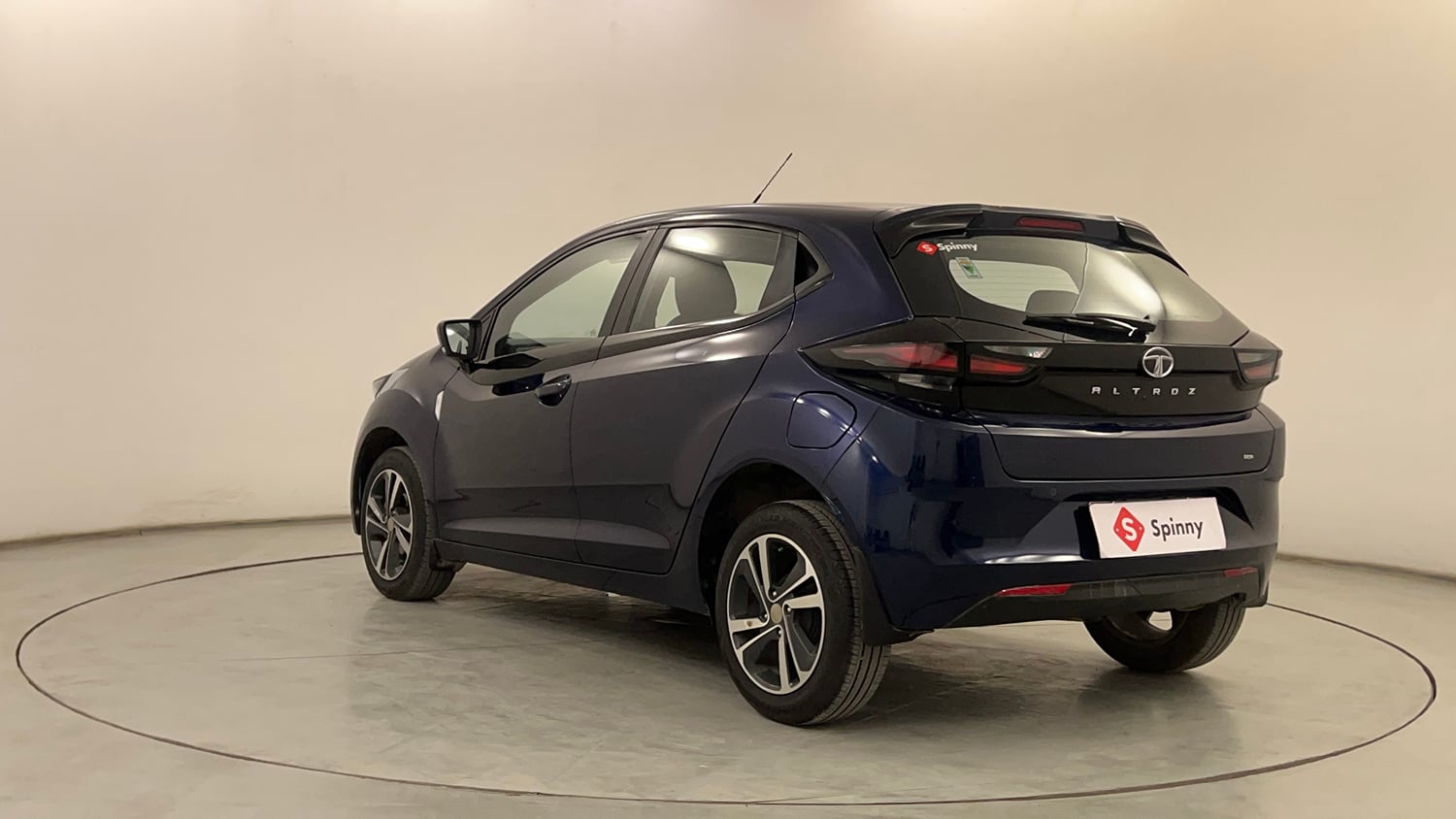 Used 2022 Tata Altroz XZA Petrol Petrol Automatic exterior LEFT REAR CORNER VIEW