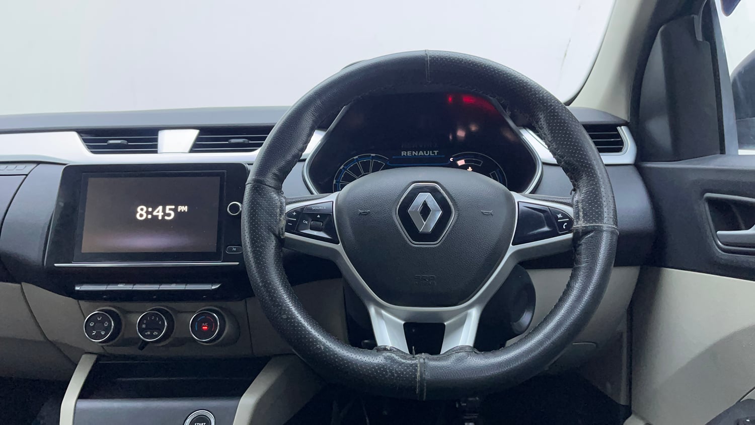 Used 2022 Renault Triber RXZ Dual Tone Petrol Manual interior STEERING VIEW