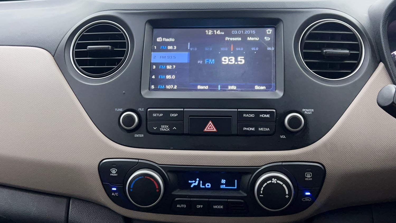 Used 2017 Hyundai Grand i10 Asta 1.2 Kappa VTVT Petrol Manual interior MUSIC SYSTEM & AC CONTROL VIEW