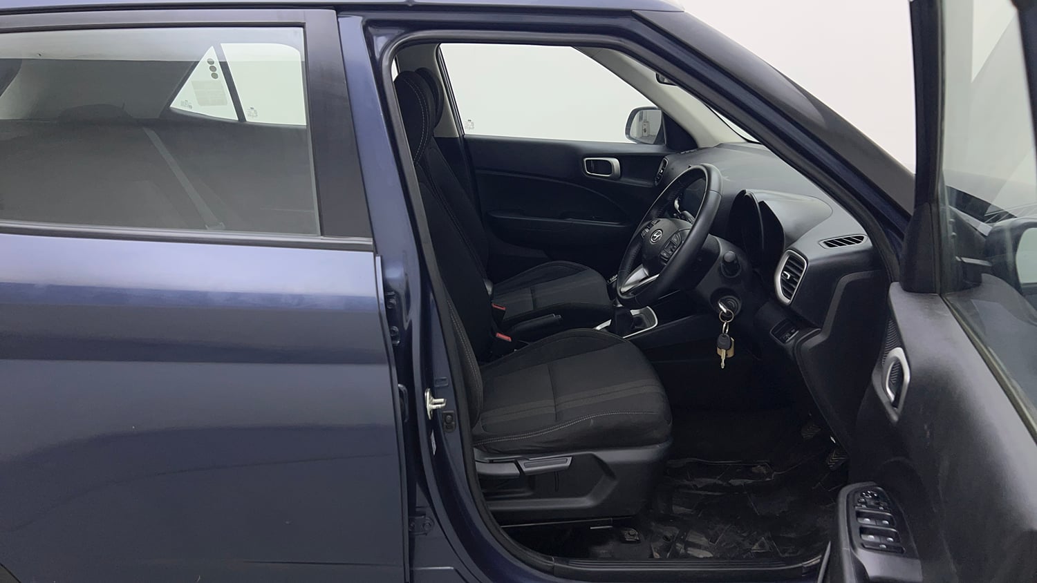 Used 2019 hyundai Venue SX 1.0 Turbo Petrol Petrol Manual interior RIGHT SIDE FRONT DOOR CABIN VIEW