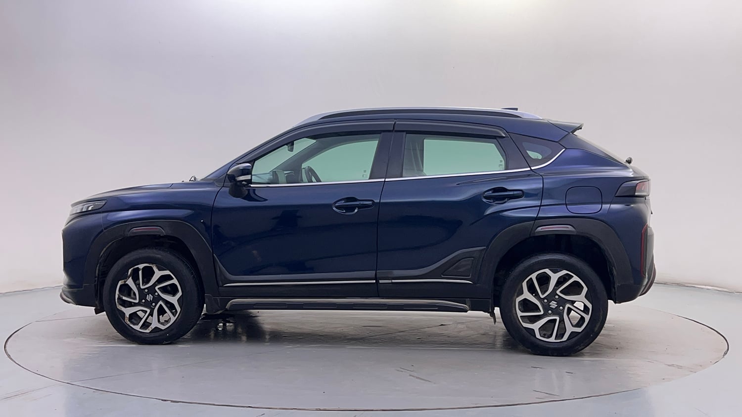 Used 2024 Maruti Suzuki Fronx Alpha 1.0L Turbo 6 AT Petrol Automatic exterior LEFT SIDE VIEW