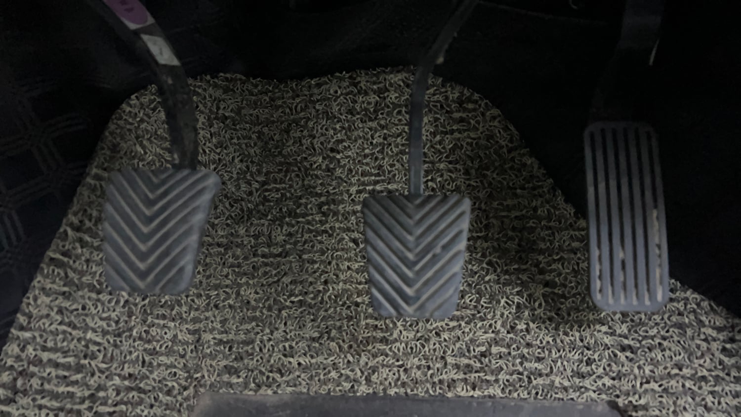Used 2023 Hyundai Verna SX (O)1.5 MPi Petrol Manual interior PEDALS VIEW