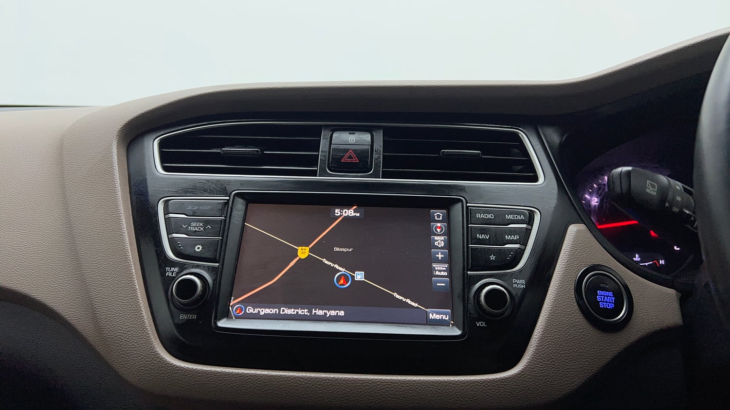 Used 2019 Hyundai Elite i20 Asta 1.2 (O) CVT Petrol Automatic top_features Touch screen infotainment system