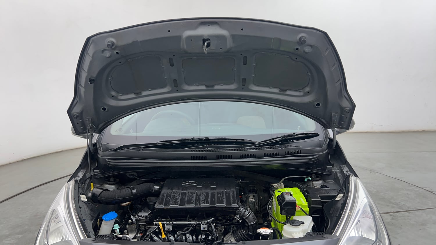 Used 2019 Hyundai Grand i10 Sportz 1.2 Kappa VTVT Petrol Manual engine ENGINE & BONNET OPEN FRONT VIEW