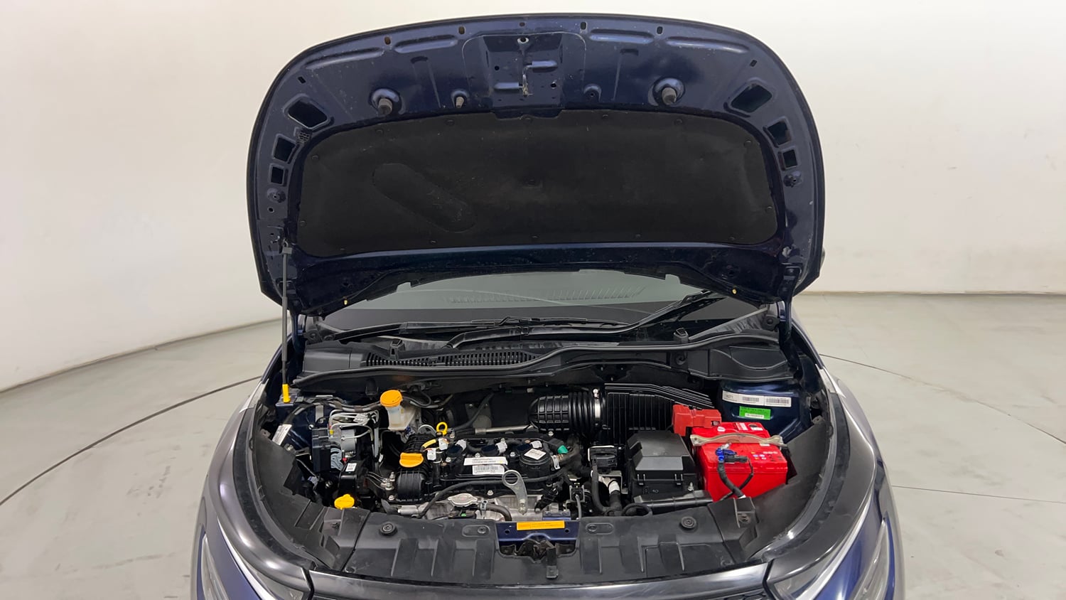 Used 2022 Tata Altroz XZA Petrol Petrol Automatic engine ENGINE & BONNET OPEN FRONT VIEW