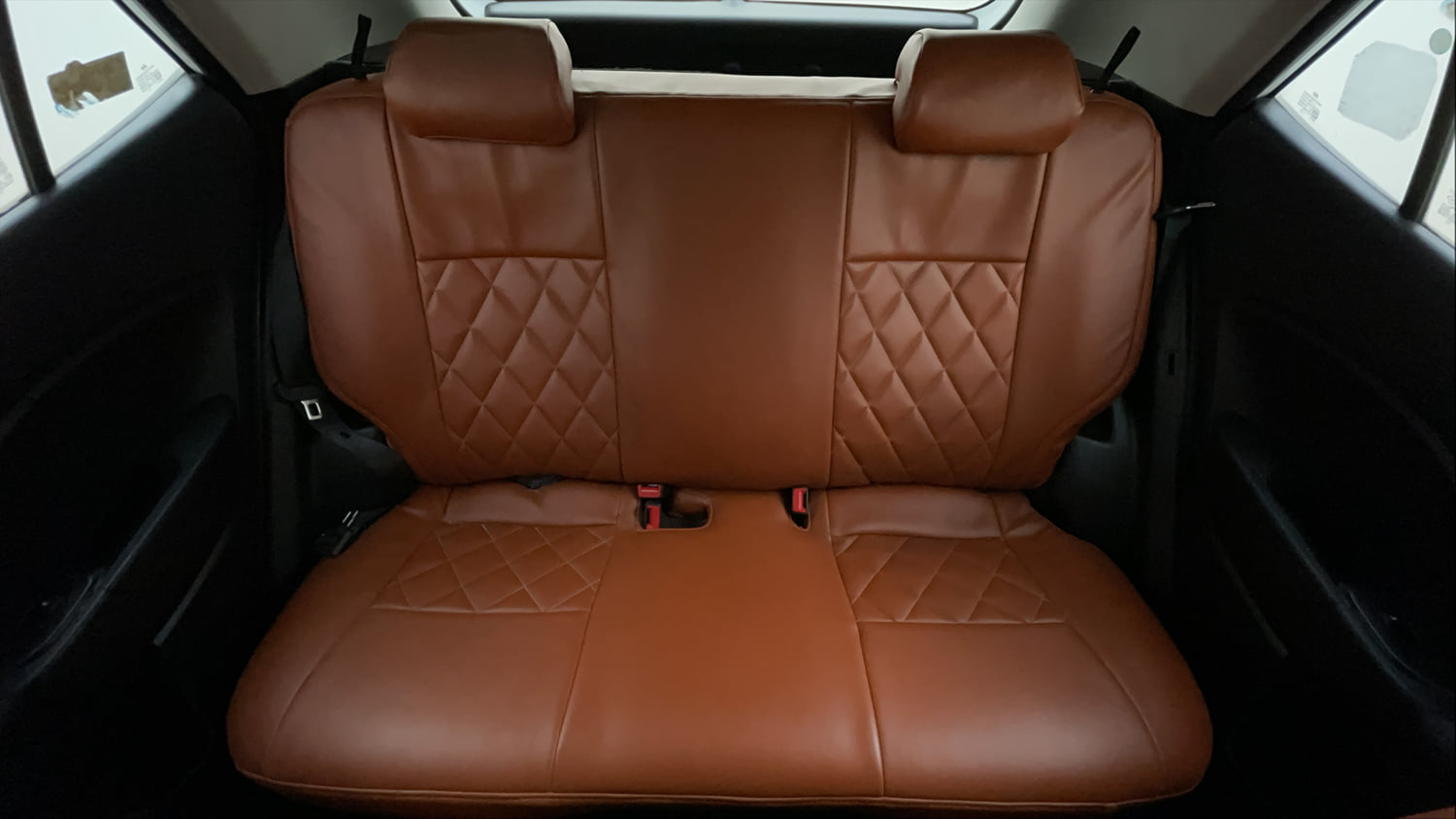 Used 2021 Hyundai Venue SX Plus 1.0 Turbo DCT Petrol Automatic interior REAR SEAT CONDITION VIEW