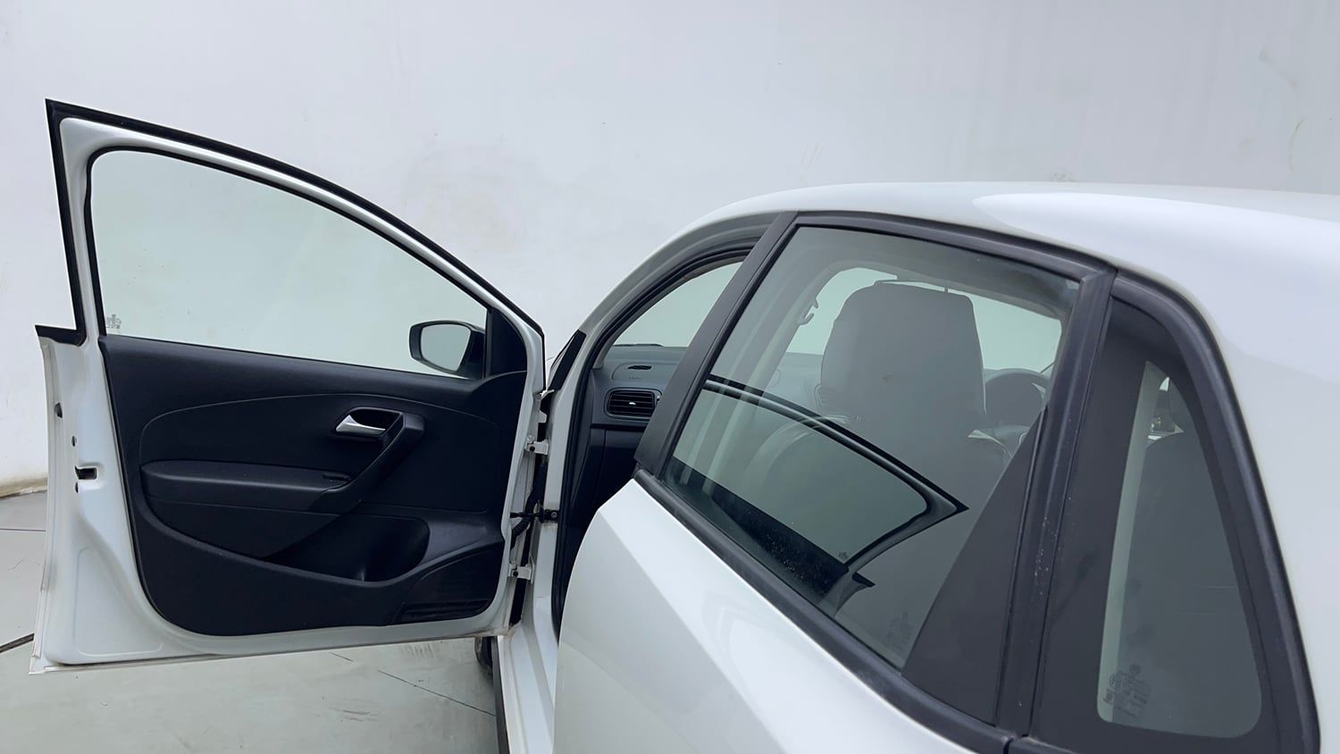 Used 2020 Volkswagen Polo Comfortline Plus 1.0L MPI Petrol Manual interior LEFT FRONT DOOR OPEN VIEW