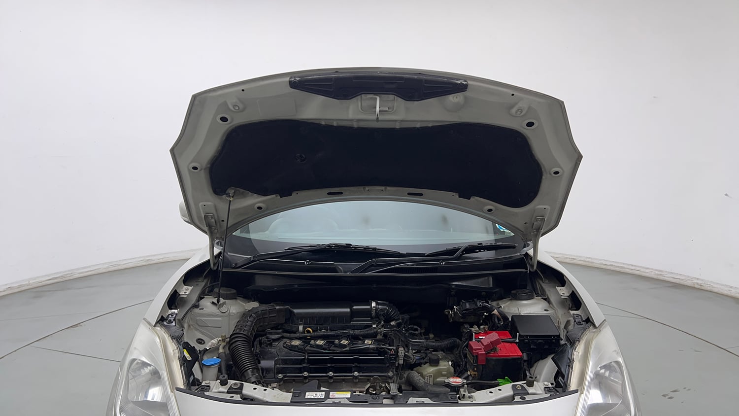 Used 2018 Maruti Suzuki Swift ZXi AMT Petrol Automatic engine ENGINE & BONNET OPEN FRONT VIEW
