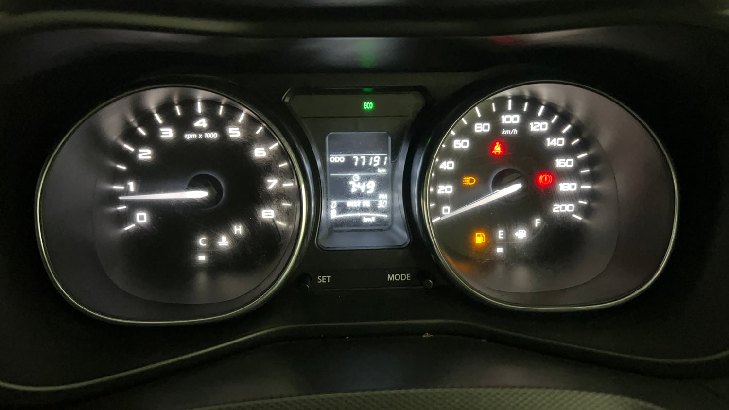 Used 2018 Tata Nexon XZ Plus Diesel Diesel Manual interior CLUSTERMETER VIEW
