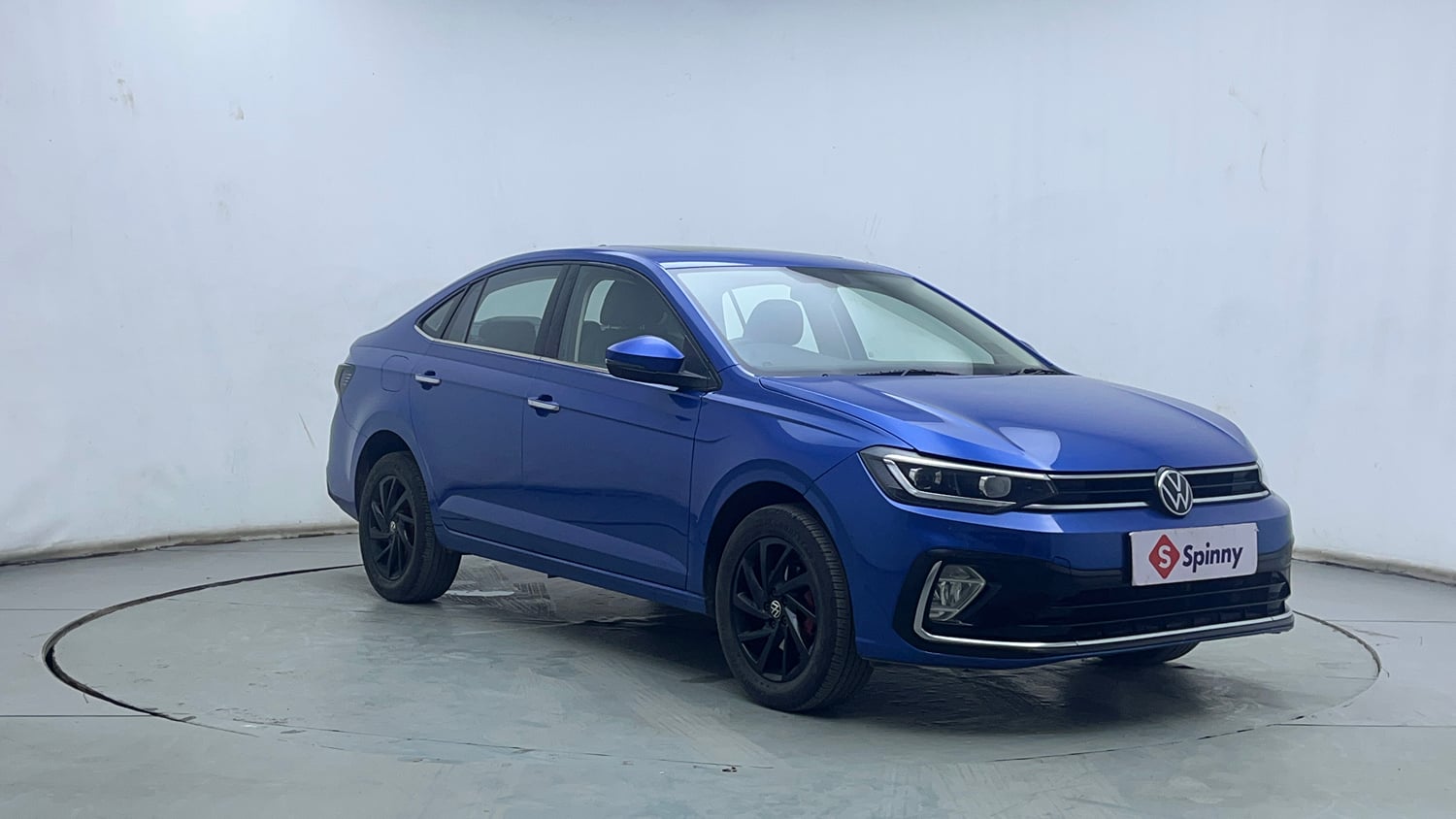 Used 2023 Volkswagen Virtus Topline 1.0 TSI AT Petrol Automatic exterior RIGHT FRONT CORNER VIEW
