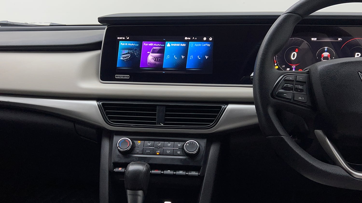 Used 2024 Mahindra XUV700 AX 5 Diesel AT 7 STR Diesel Automatic interior MUSIC SYSTEM & AC CONTROL VIEW
