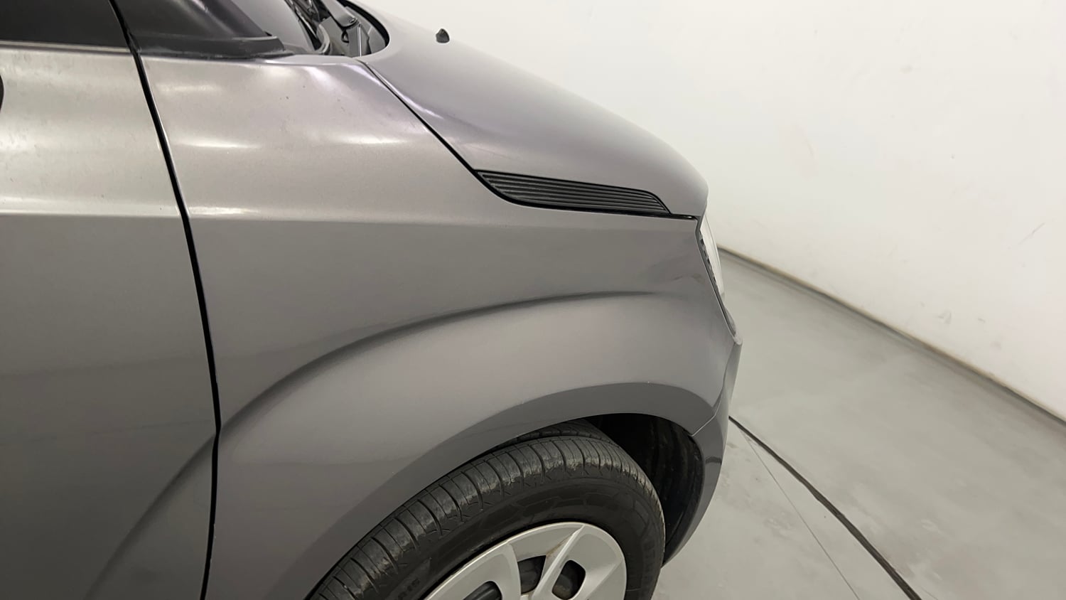 Used 2018 Maruti Suzuki Ignis Delta 1.2 AMT Petrol Automatic dents MINOR SCRATCH