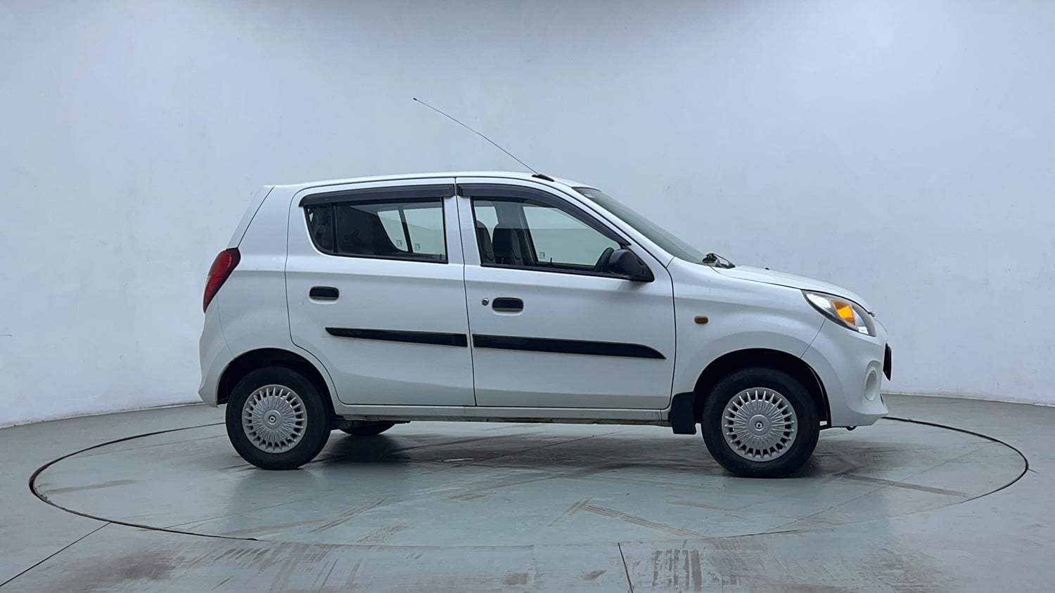 Used 2019 Maruti Suzuki Alto 800 VXi Petrol Manual exterior RIGHT SIDE VIEW