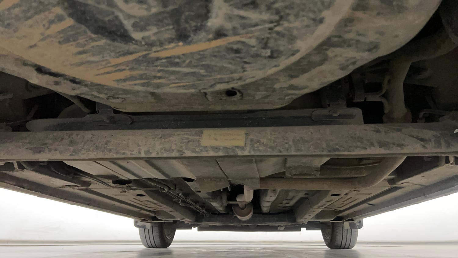 Used 2022 Tata Altroz XZA Petrol Petrol Automatic extra REAR UNDERBODY VIEW (TAKEN FROM REAR)