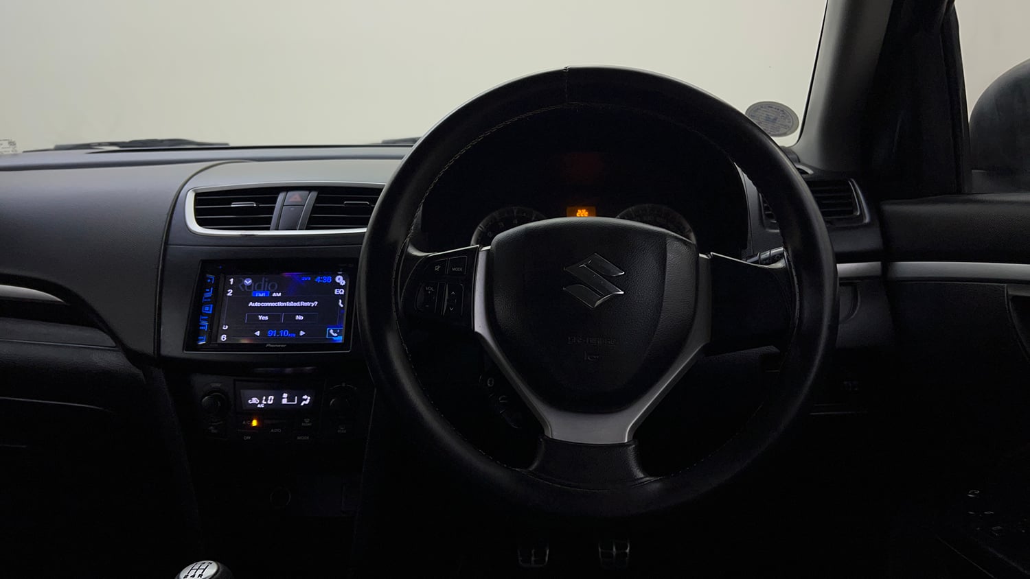 Used 2016 Maruti Suzuki Swift ZXi Petrol Manual interior STEERING VIEW