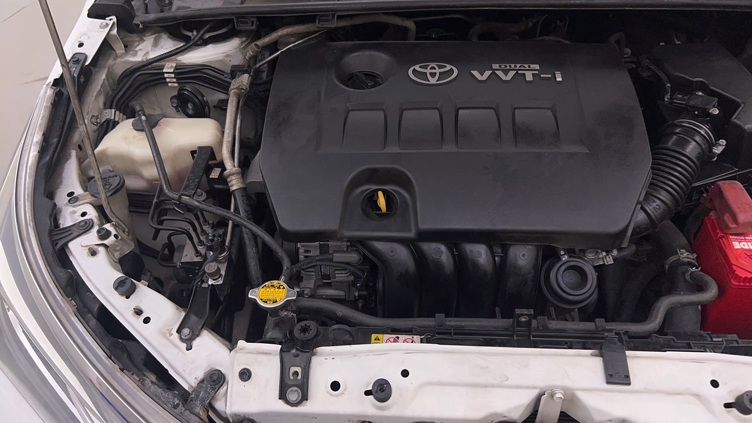 Used 2018 Toyota Corolla Altis VL CVT Petrol Petrol Automatic engine ENGINE RIGHT SIDE VIEW