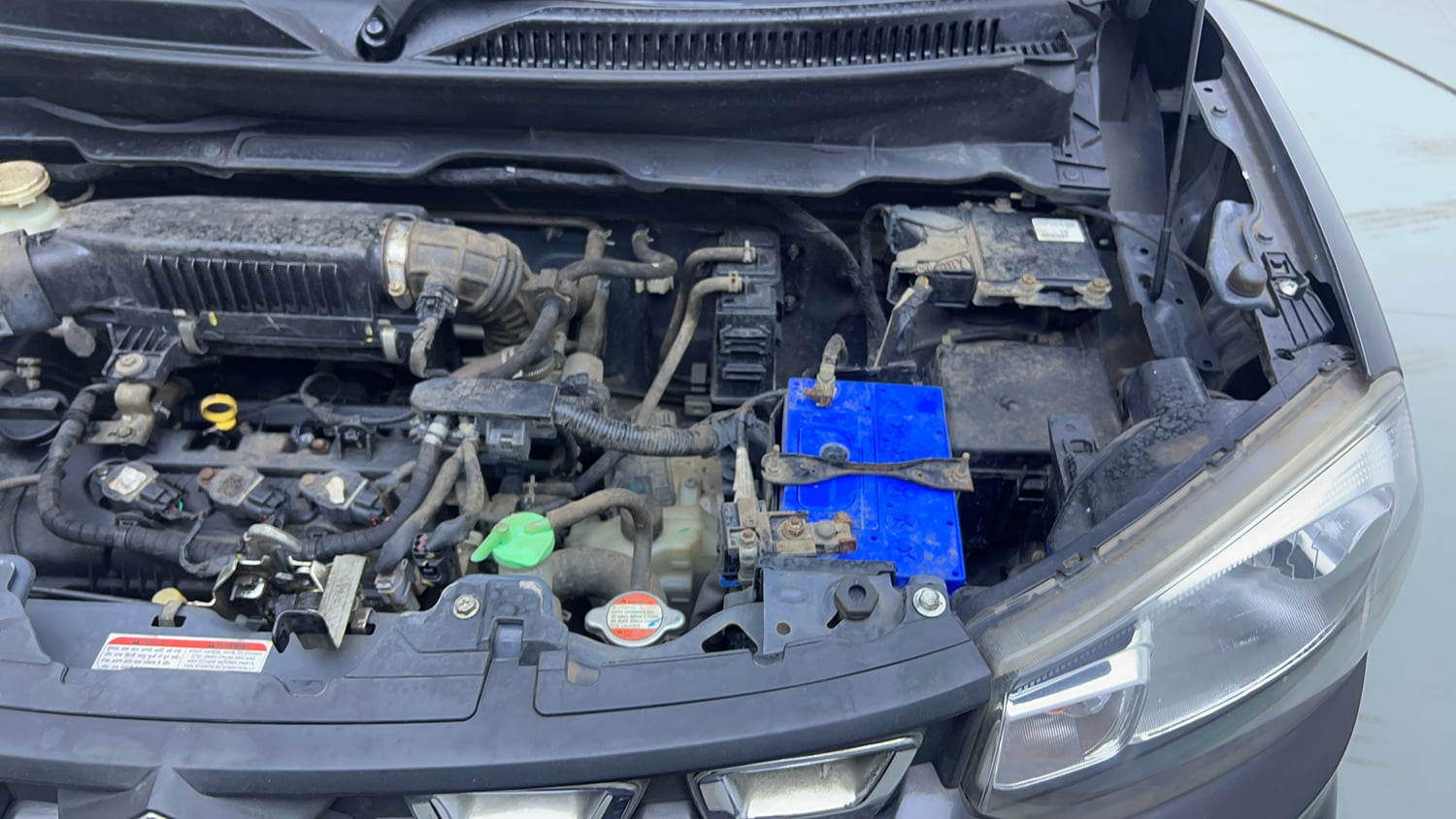 Used 2021 Maruti Suzuki S-Presso VXi AMT Petrol Automatic engine ENGINE LEFT SIDE VIEW
