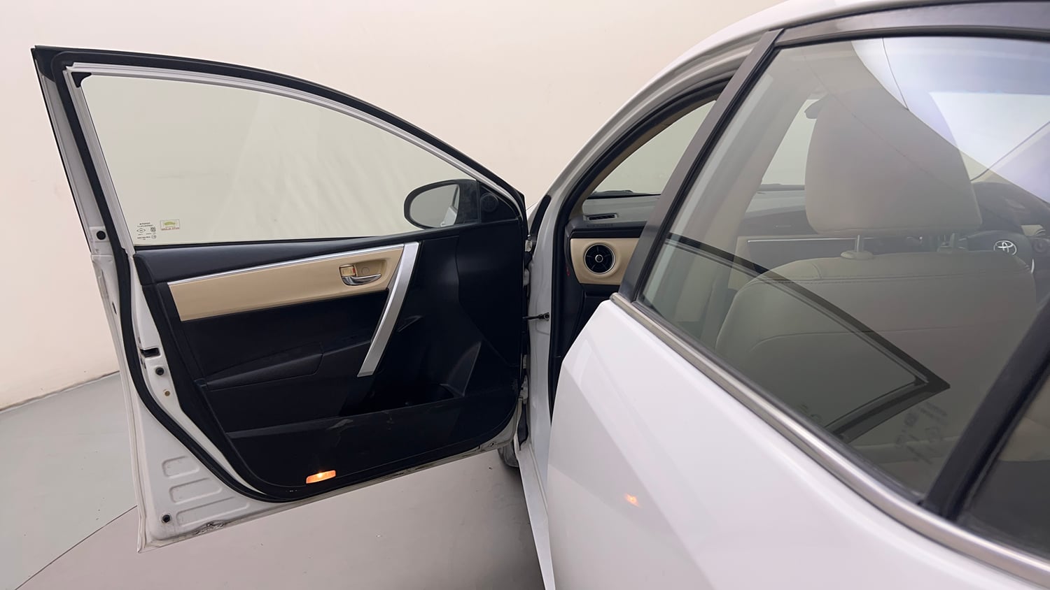 Used 2018 Toyota Corolla Altis VL CVT Petrol Petrol Automatic interior LEFT FRONT DOOR OPEN VIEW