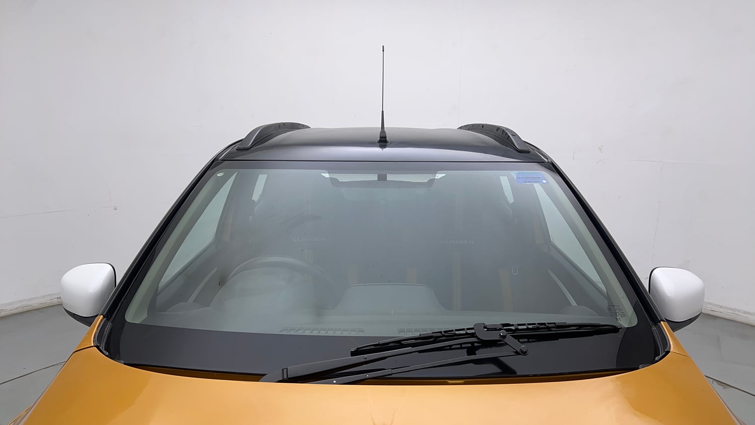 Used 2022 Renault Kwid CLIMBER AMT Petrol Automatic exterior FRONT WINDSHIELD VIEW