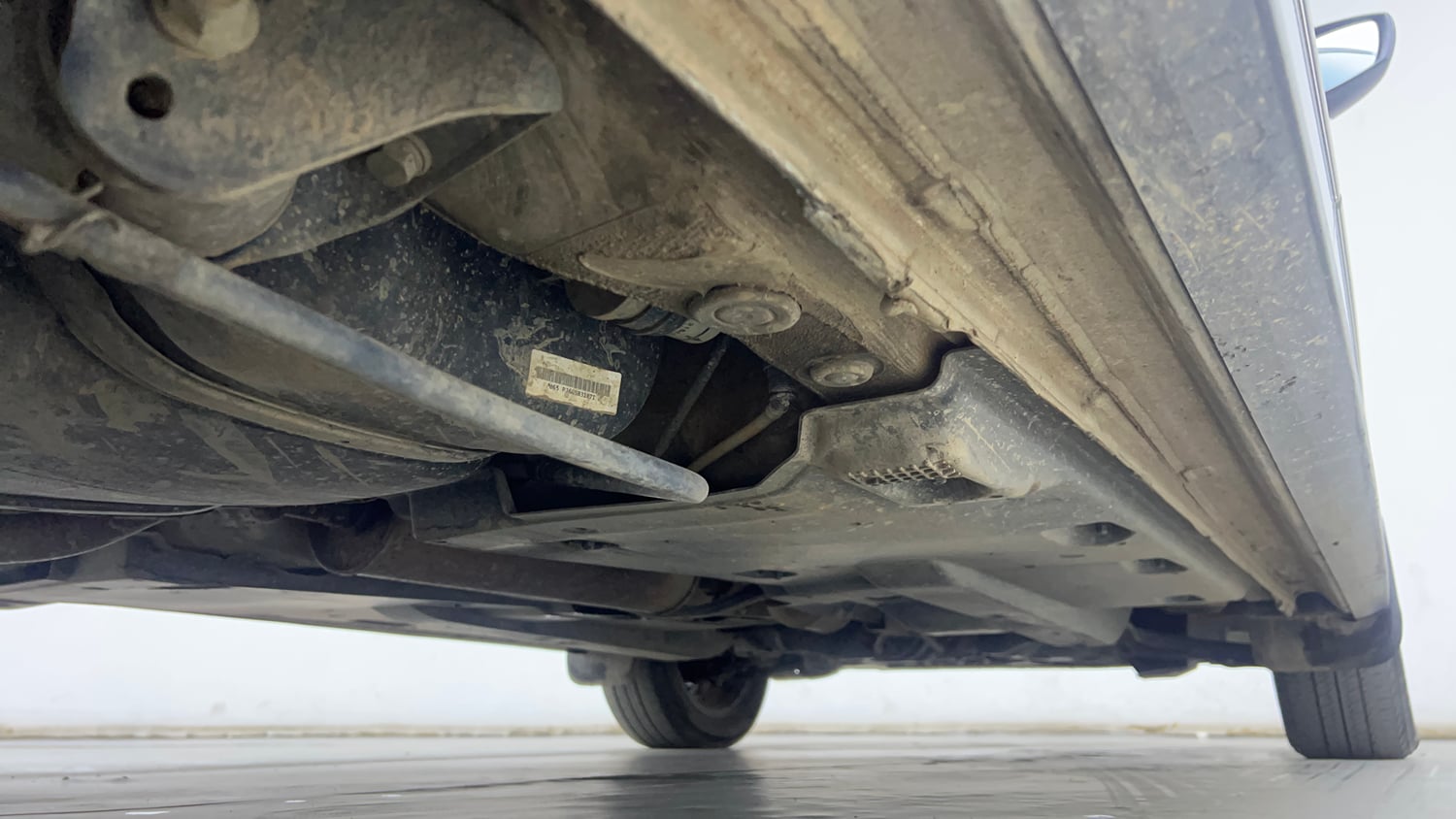 Used 2022 Volkswagen Vento Highline 1.0L TSI Petrol Manual extra REAR RIGHT UNDERBODY VIEW