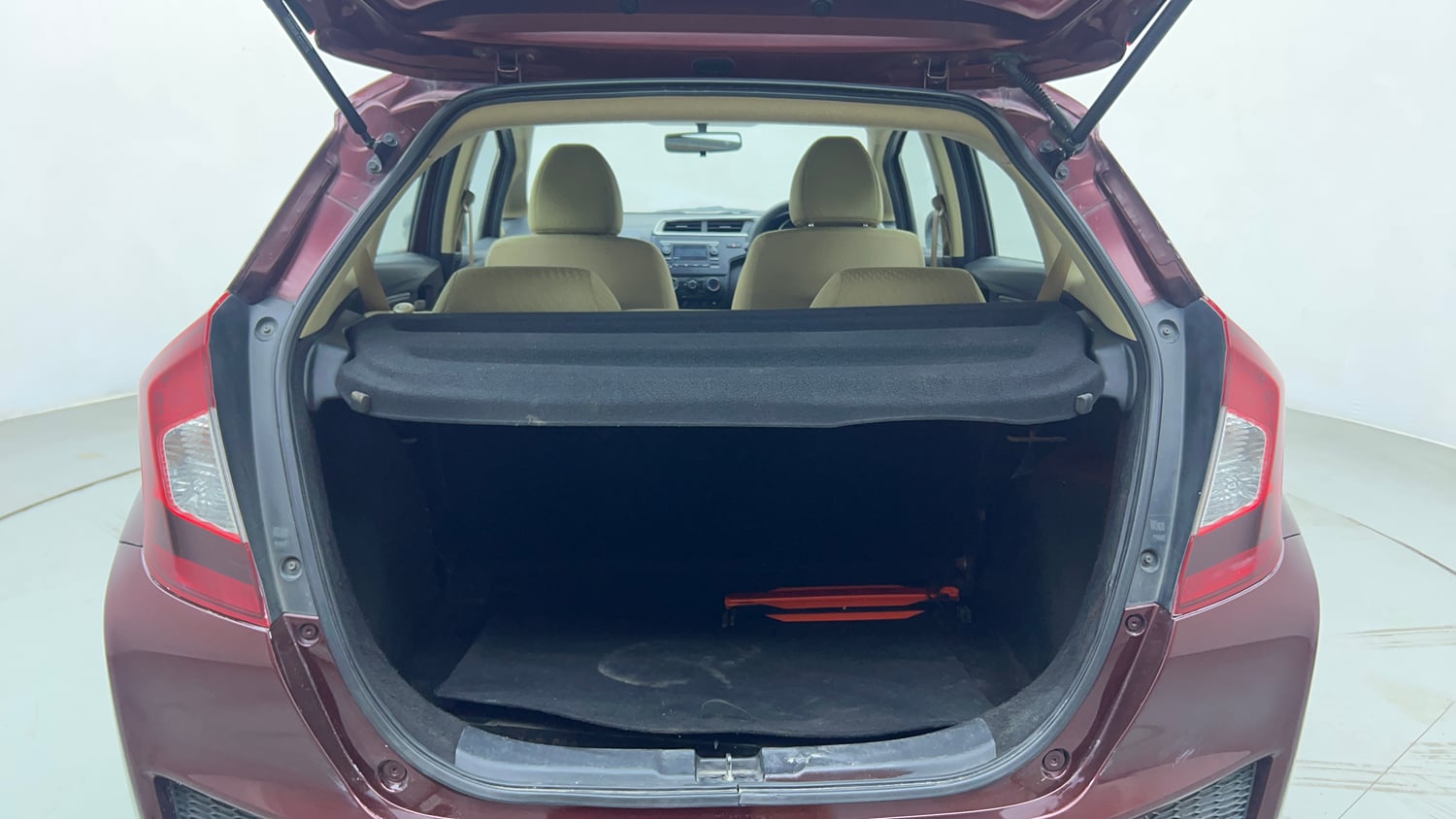 Used 2016 Honda Jazz SV Petrol Petrol Manual interior DICKY INSIDE VIEW