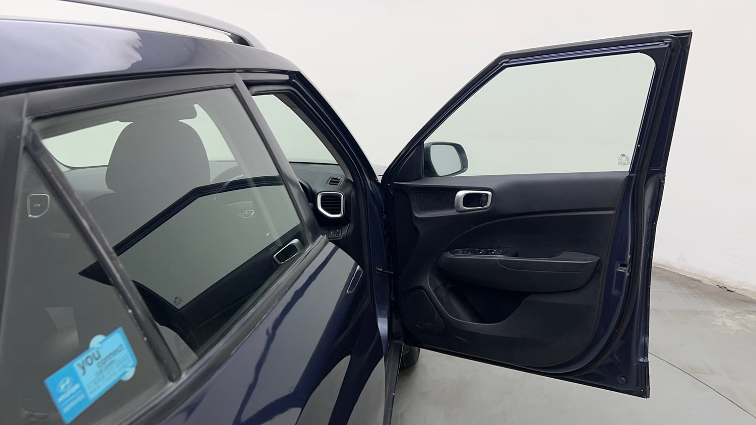 Used 2019 Hyundai Venue SX Plus 1.0 Turbo DCT Petrol Automatic interior RIGHT FRONT DOOR OPEN VIEW