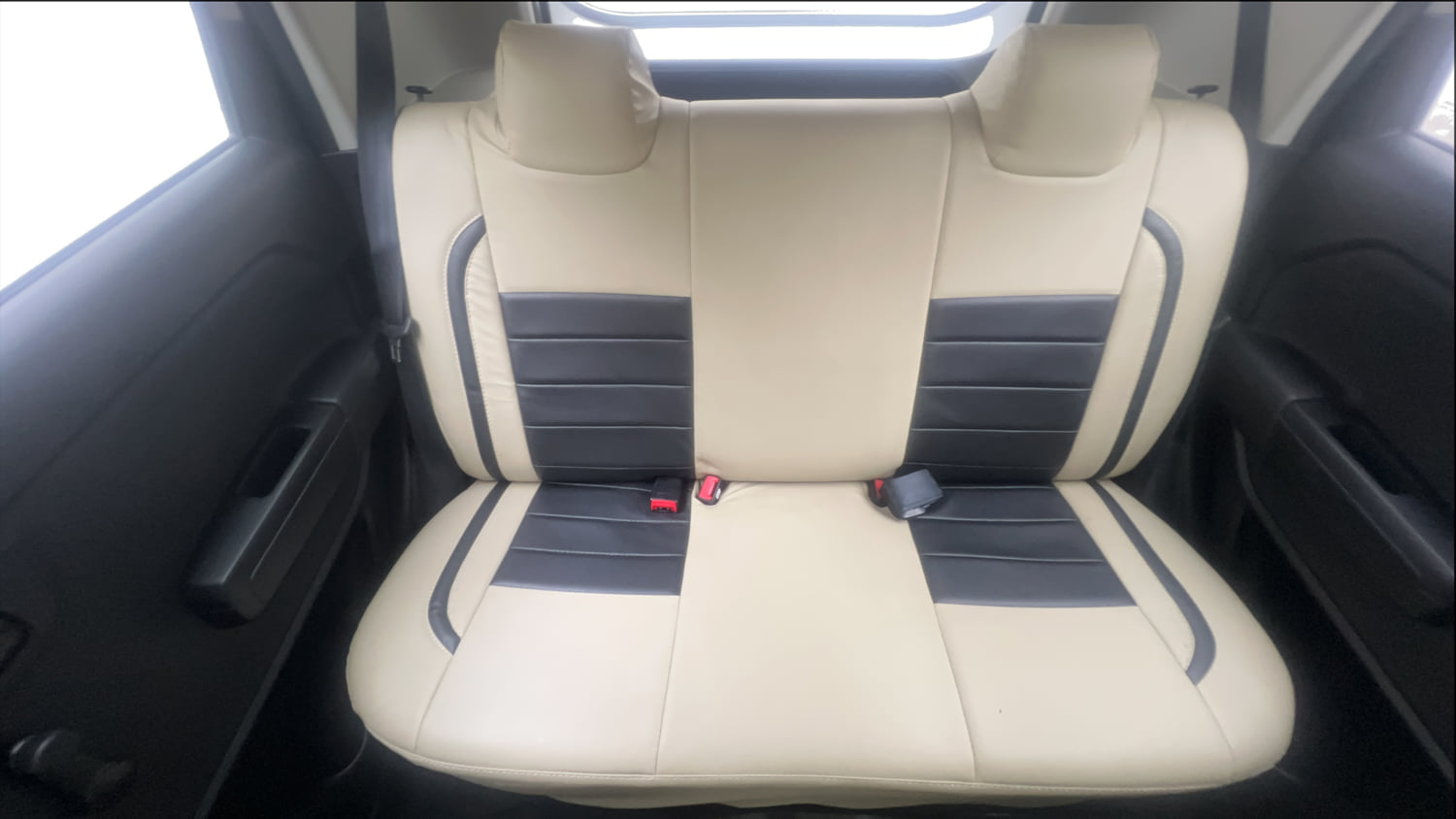 Used 2019 Maruti Suzuki Wagon R LXi 1.0 Petrol Manual interior REAR SEAT CONDITION VIEW