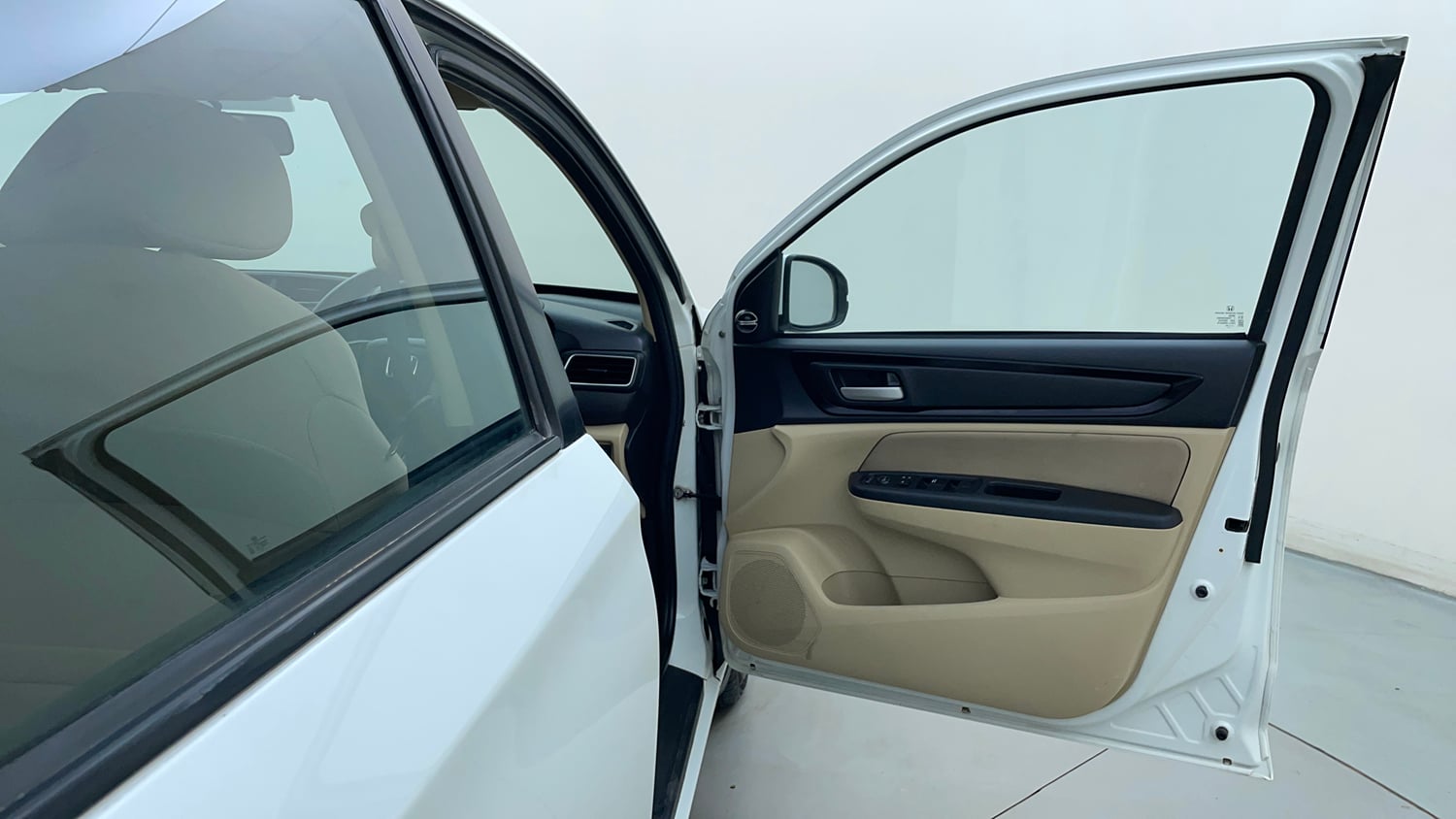 Used 2019 Honda Amaze 1.5 VX CVT Diesel Diesel Automatic interior RIGHT FRONT DOOR OPEN VIEW