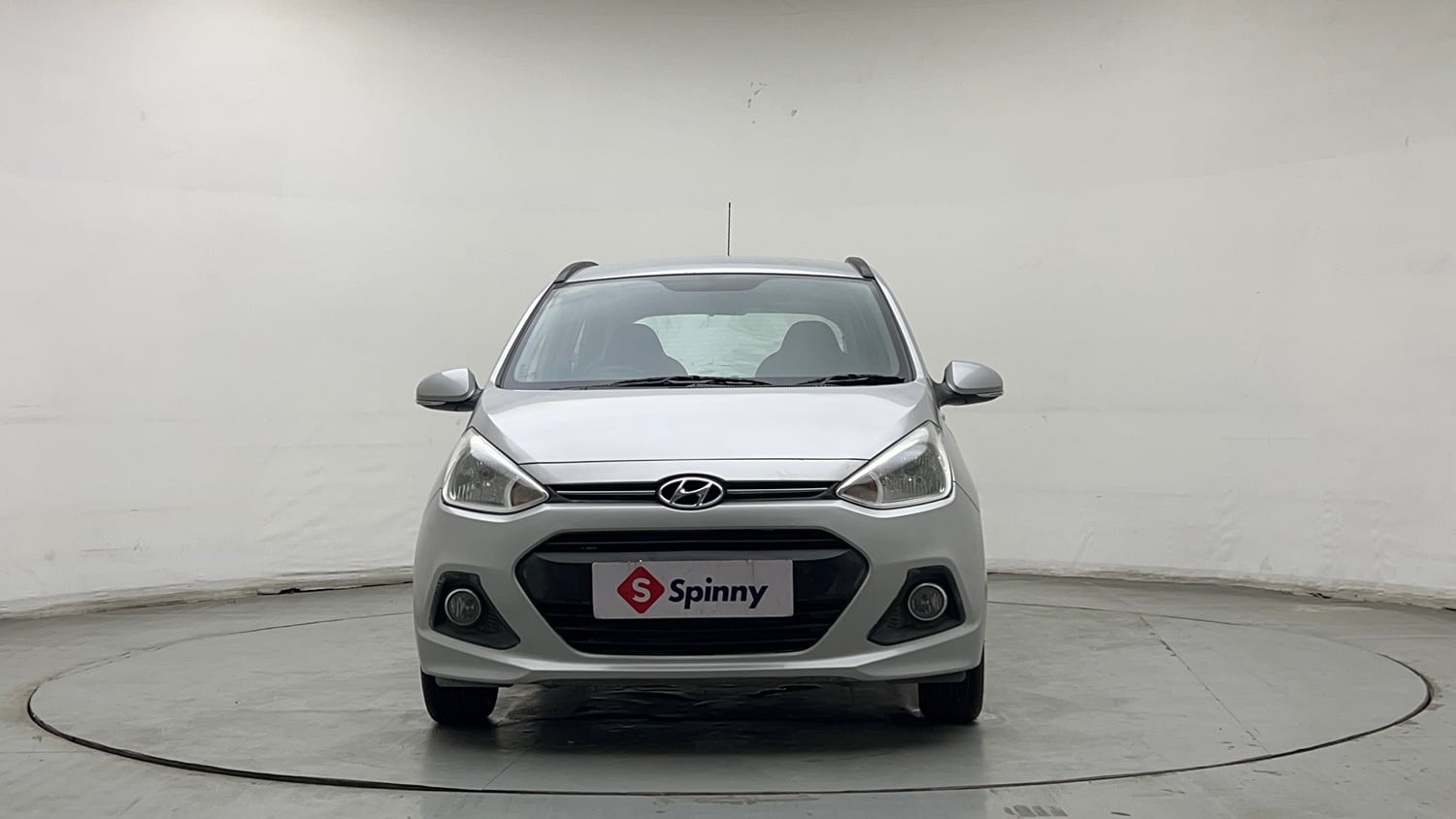 Used 2016 Hyundai Grand i10 Sportz 1.2 Kappa VTVT Petrol Manual exterior FRONT VIEW