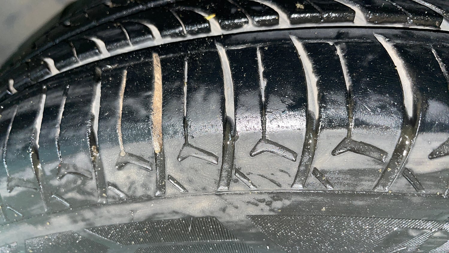 Used 2019 Hyundai Santro Sportz Petrol+CNG (Outside Fitted) Cng Manual tyres LEFT FRONT TYRE TREAD VIEW
