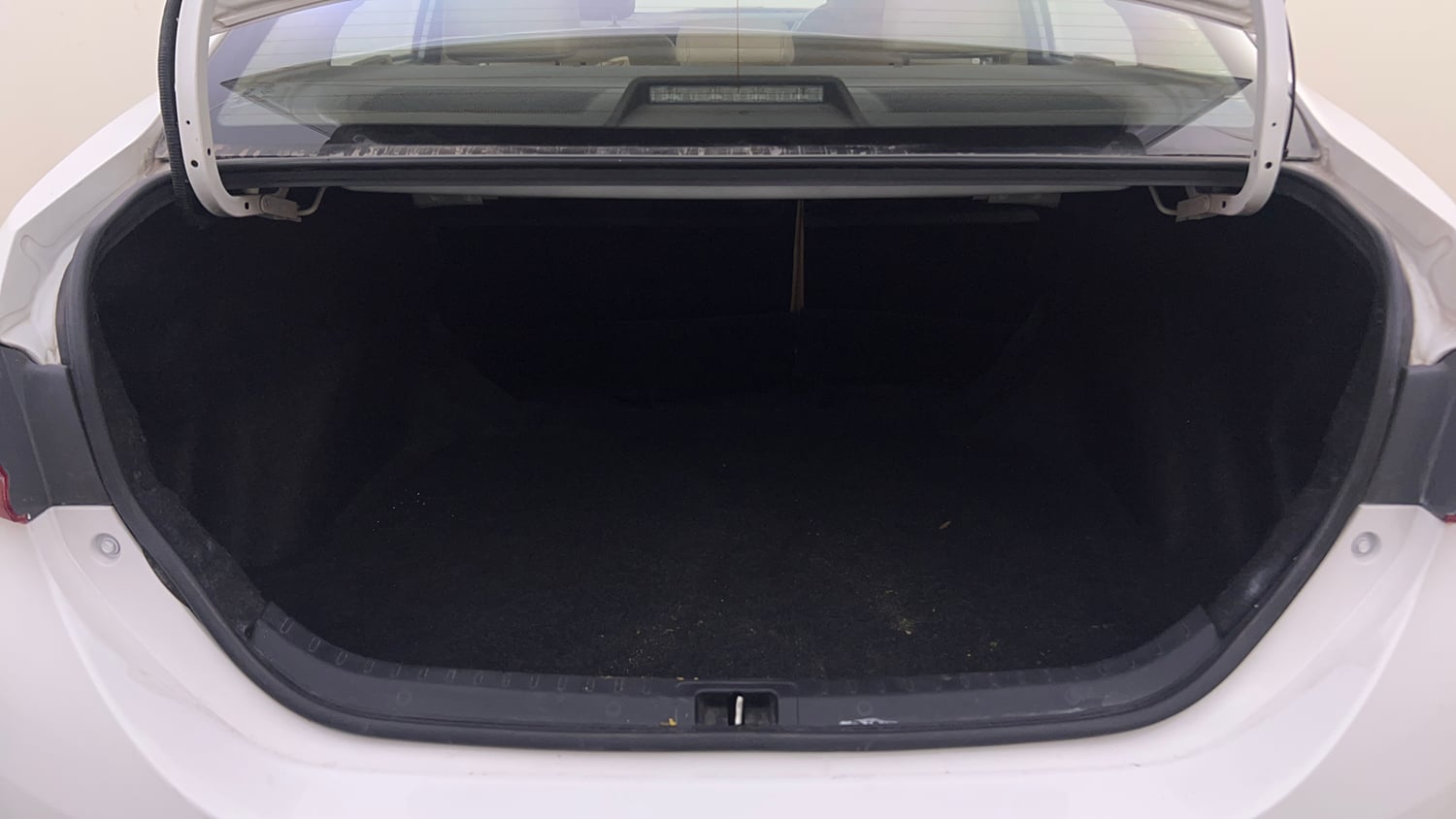 Used 2018 Toyota Corolla Altis VL CVT Petrol Petrol Automatic interior DICKY INSIDE VIEW