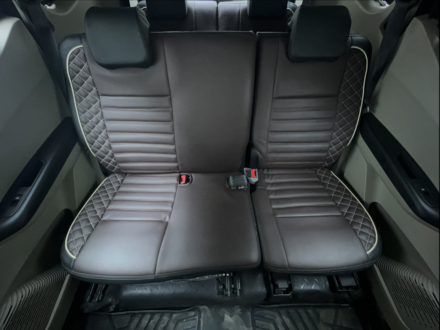 Used 2022 Renault Triber Limited Edition AMT Petrol Automatic interior REAR SEAT CONDITION VIEW