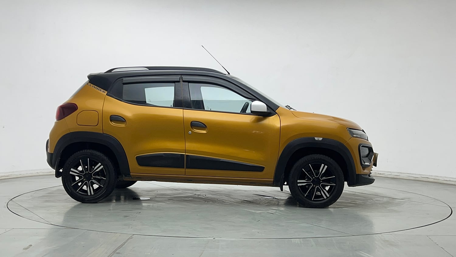 Used 2022 Renault Kwid CLIMBER AMT Petrol Automatic exterior RIGHT SIDE VIEW