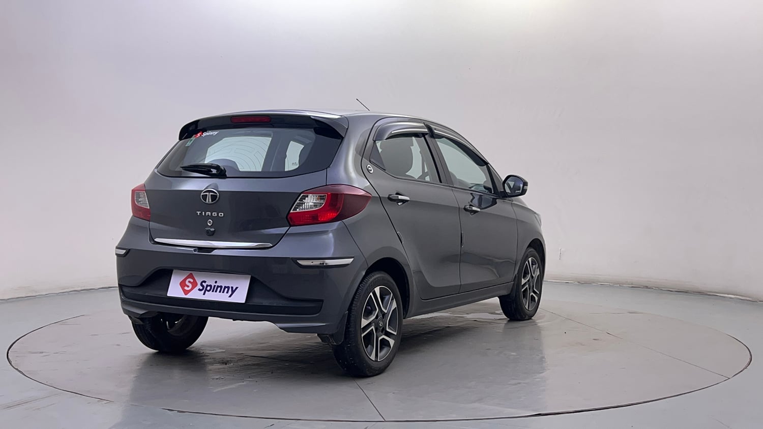Used 2024 Tata Tiago XZA Plus Petrol Automatic exterior RIGHT REAR CORNER VIEW