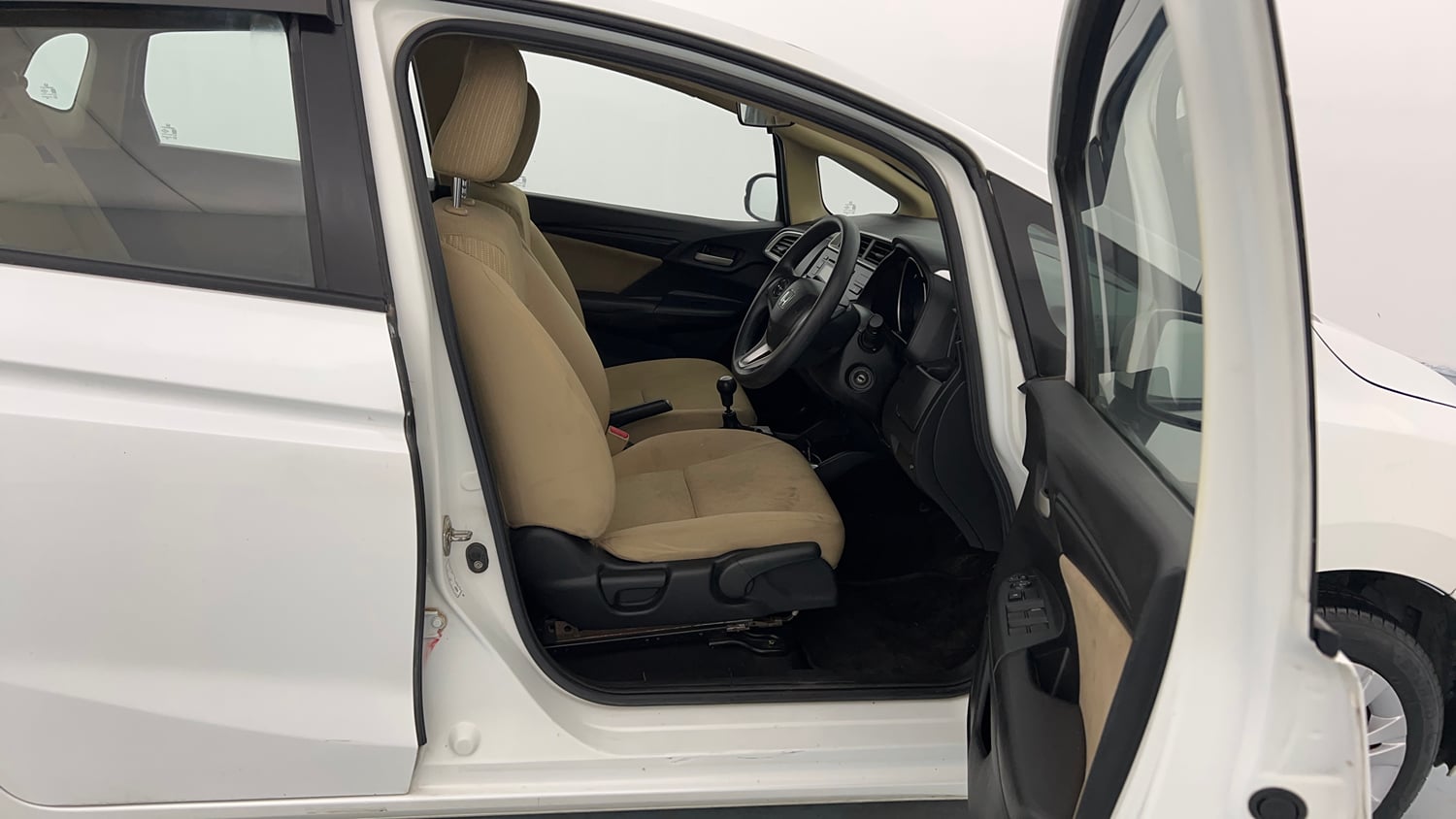 Used 2016 Honda Jazz SV Petrol Petrol Manual interior RIGHT SIDE FRONT DOOR CABIN VIEW