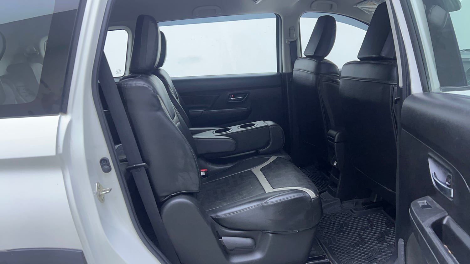 Used 2024 Maruti Suzuki XL6 Zeta MT Petrol Petrol Manual interior RIGHT SIDE REAR DOOR CABIN VIEW