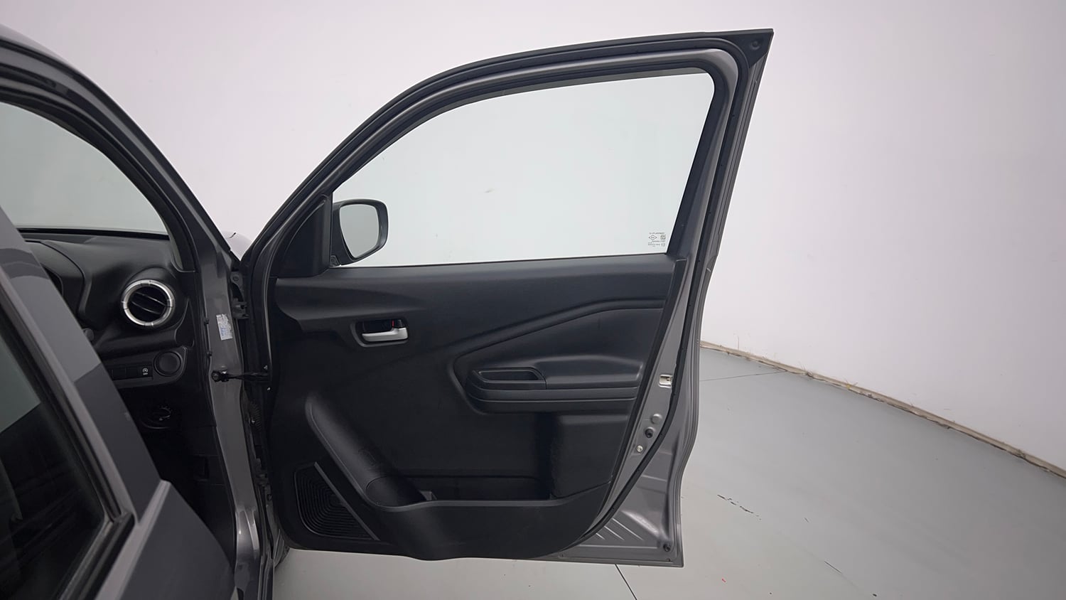 Used 2022 Maruti Suzuki Celerio ZXi Petrol Manual interior RIGHT FRONT DOOR OPEN VIEW