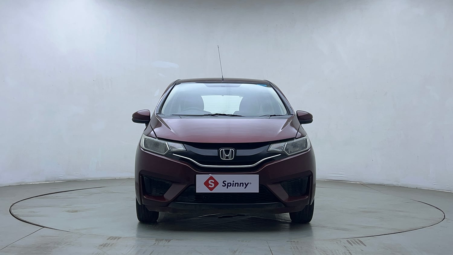 Used 2016 Honda Jazz SV Petrol Petrol Manual exterior FRONT VIEW