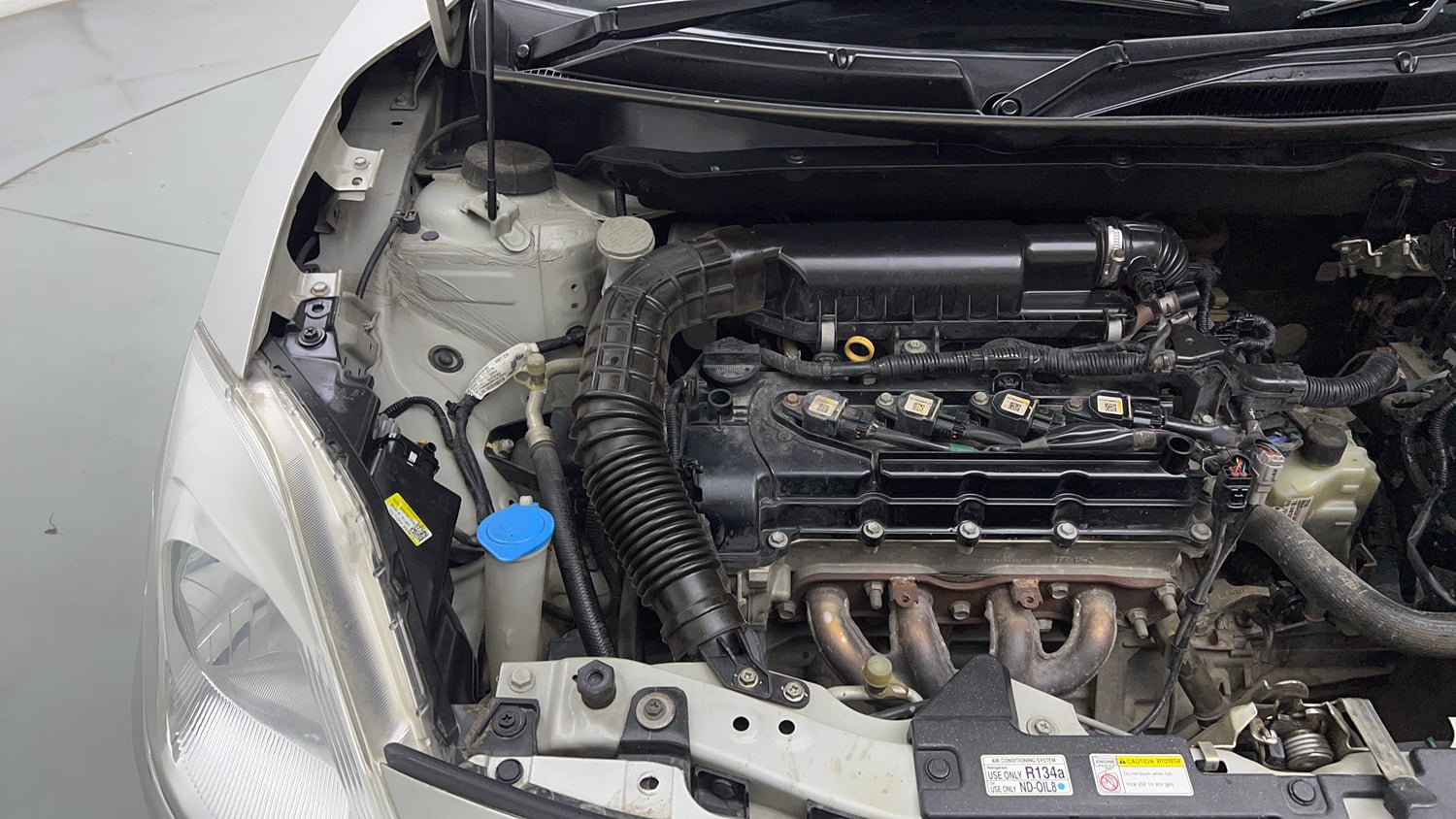 Used 2018 Maruti Suzuki Swift ZXi AMT Petrol Automatic engine ENGINE RIGHT SIDE VIEW