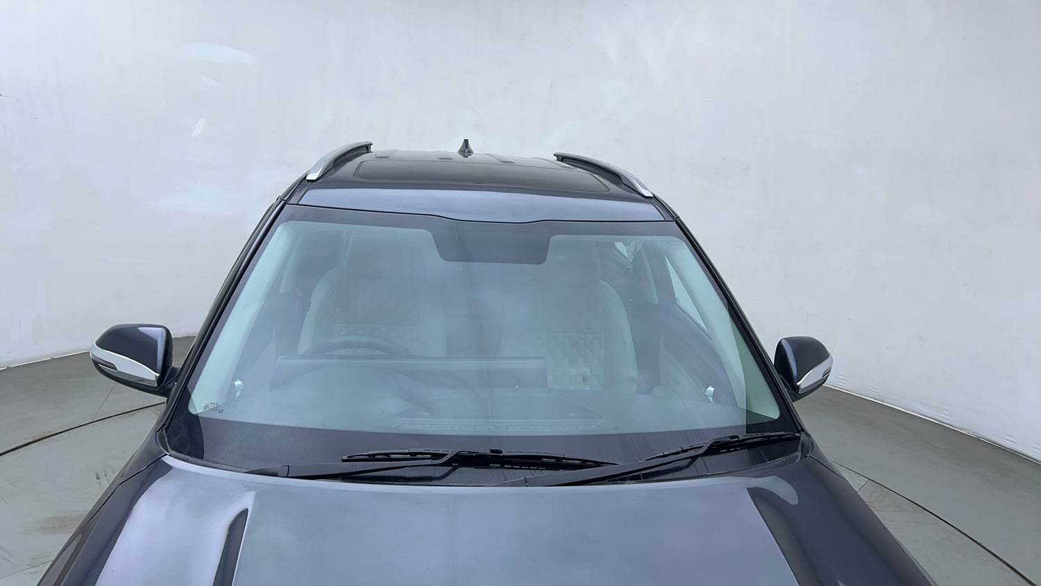Used 2022 Kia Seltos HTX 1.5 Petrol Manual exterior FRONT WINDSHIELD VIEW