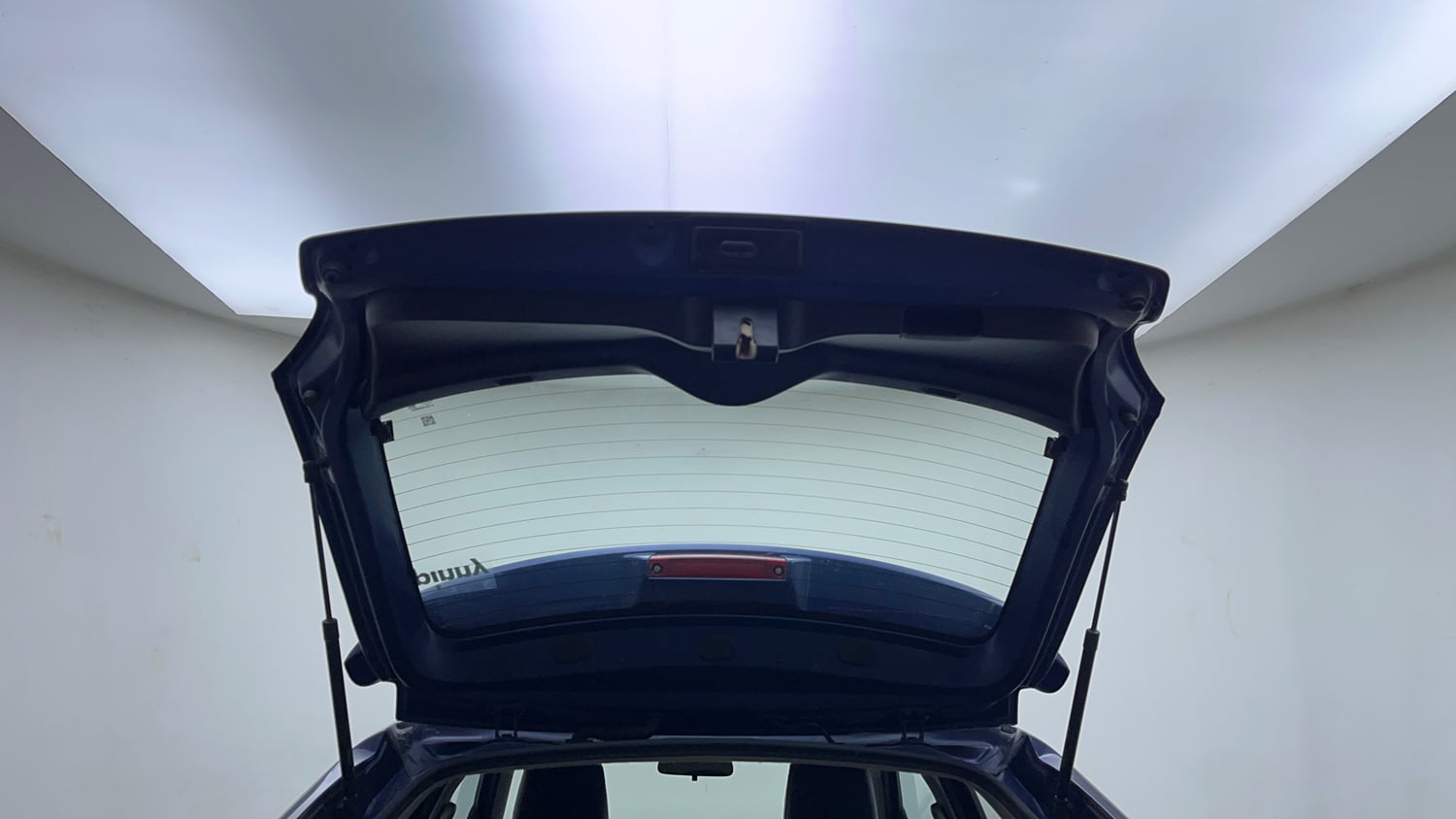 Used 2020 Maruti Suzuki Baleno Delta Petrol Manual interior DICKY DOOR OPEN VIEW