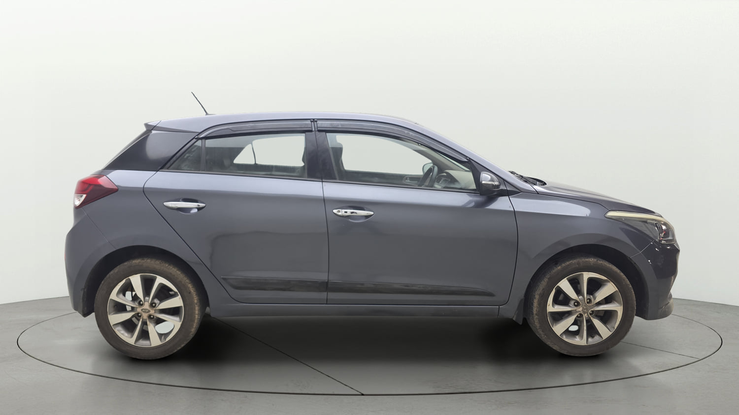 Used 2017 Hyundai Elite i20 Asta 1.4 CRDI Diesel Manual exterior RIGHT SIDE VIEW