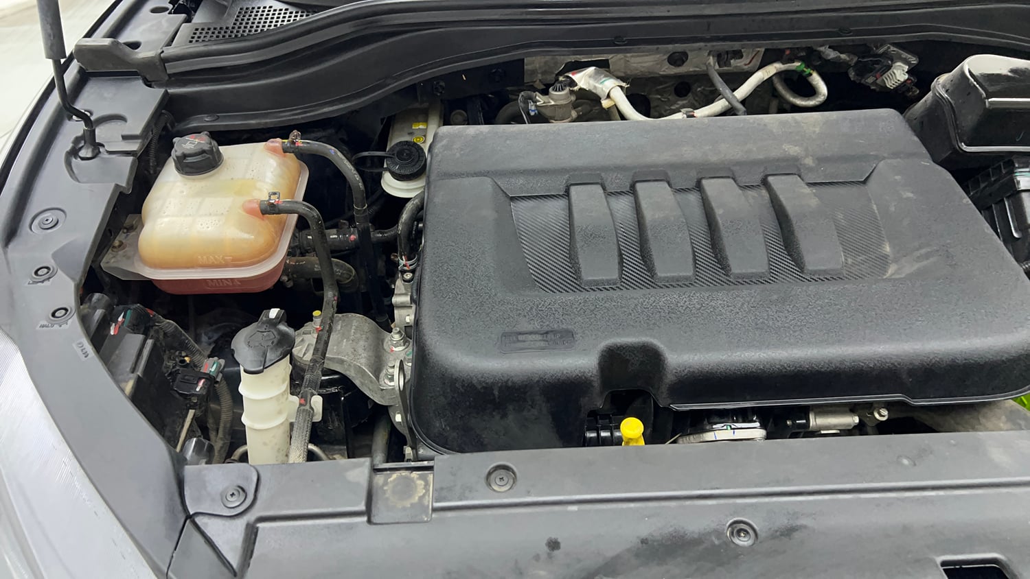 Used 2024 Mahindra XUV700 AX 5 Diesel AT 7 STR Diesel Automatic engine ENGINE RIGHT SIDE VIEW
