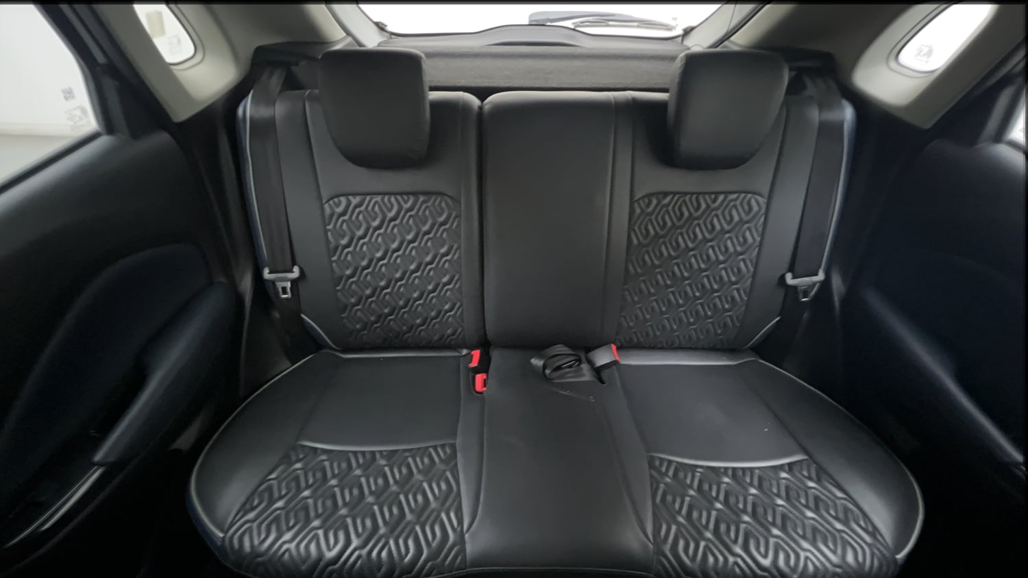 Used 2022 Maruti Suzuki Baleno Zeta MT Petrol Manual interior REAR SEAT CONDITION VIEW