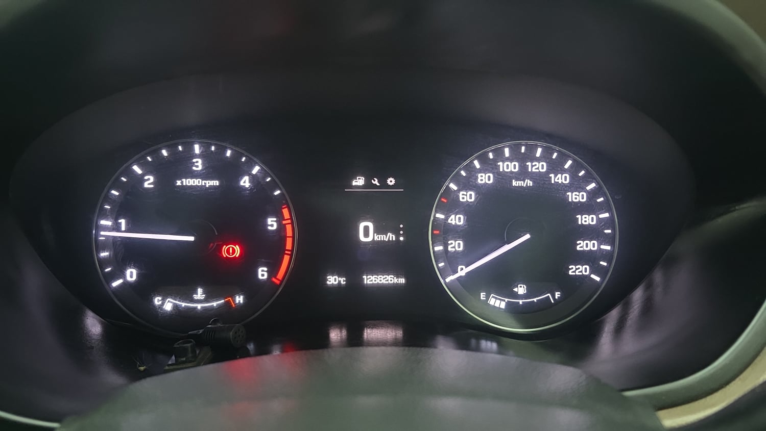 Used 2017 Hyundai Elite i20 Asta 1.4 CRDI Diesel Manual interior CLUSTERMETER VIEW